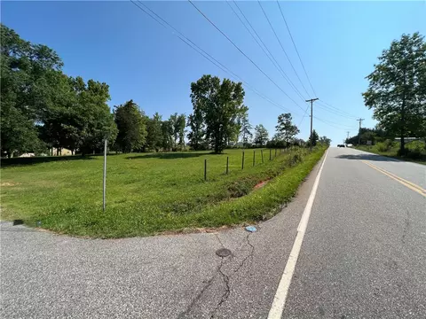 212 Lula Dr, Easley, SC 29640 photo 21