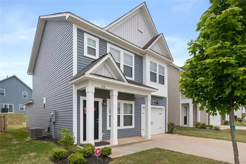 312 Phillips Dr, Pendleton, SC 29670 photo 2