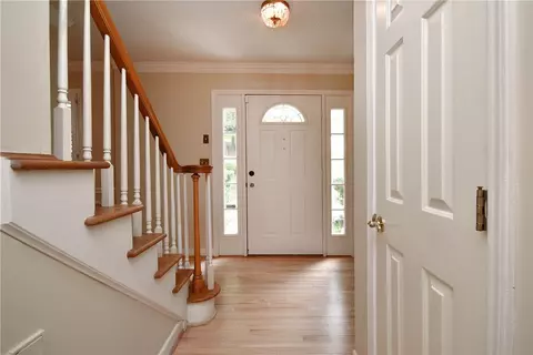 204 Old Forest Rd, Easley, SC 29640 photo 6