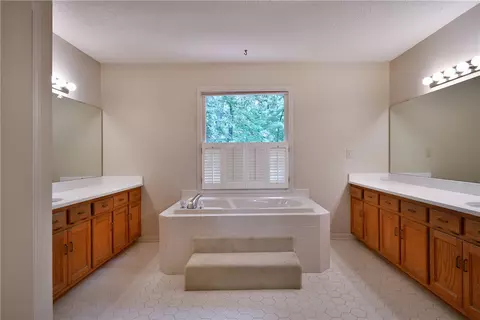 204 Old Forest Rd, Easley, SC 29640 photo 22