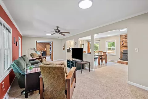 202 Heather Dr, Central, SC 29630 photo 14