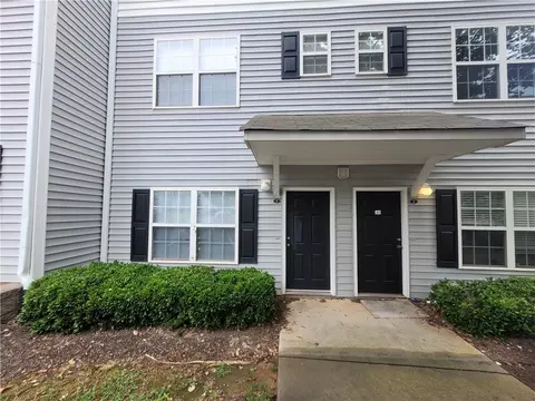 118 University Village Dr #I, Central, SC 29630
