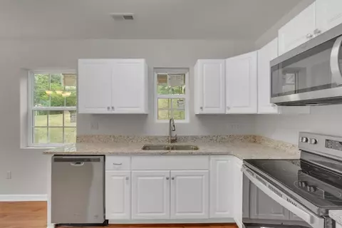 114 Sabra Dr, Easley, SC 29642 photo 11
