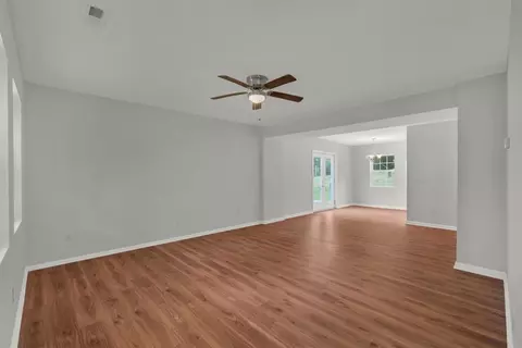 114 Sabra Dr, Easley, SC 29642 photo 4