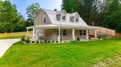 114 Sabra Dr, Easley, SC 29642 photo 1