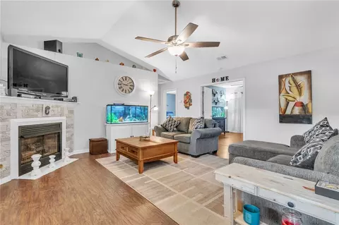 104 Baltic Ave, Anderson, SC 29621 photo 4