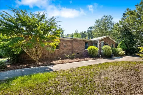 573 Fort Lindley Rd, Laurens, SC 29360