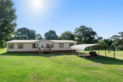 103 A Hamby Dr, Seneca, SC 29678