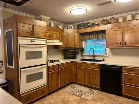 1005 Pinecroft Dr, Anderson, SC 29621 photo 12
