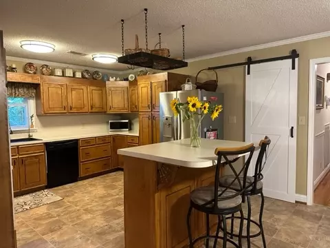 1005 Pinecroft Dr, Anderson, SC 29621 photo 11