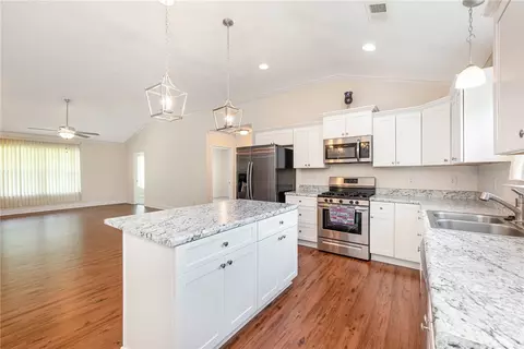 224 Hallmark Cir, Easley, SC 29640 photo 23