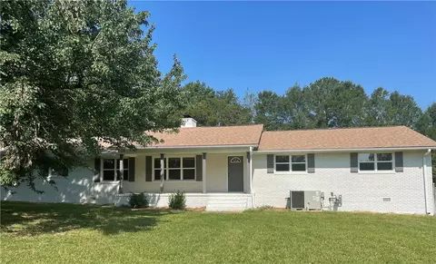 107 Lockhart Dr, Belton, SC 29627