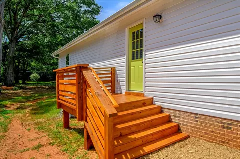 9 Spring St # B, Pelzer, SC 29669 photo 20