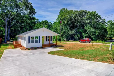 9 Spring St # B, Pelzer, SC 29669 photo 5