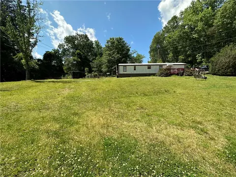 114 Overbrook Dr, Liberty, SC 29657