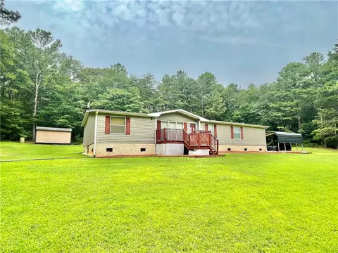168 Valley Ln, Central, SC 29630 photo 2
