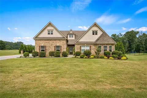 12 Old American Blvd, Pendleton, SC 29670
