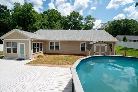 458 Guyton Rd, Williamston, SC 29697 photo 5