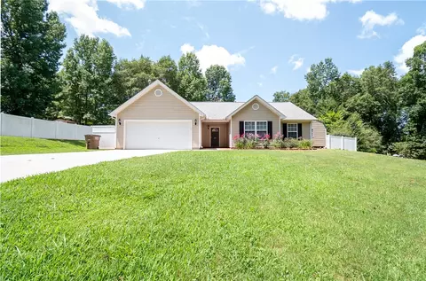 458 Guyton Rd, Williamston, SC 29697 photo 2
