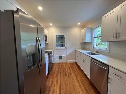 527 Meredith St, Central, SC 29630 photo 5