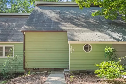 207 Harbor Dr #A, Anderson, SC 29625