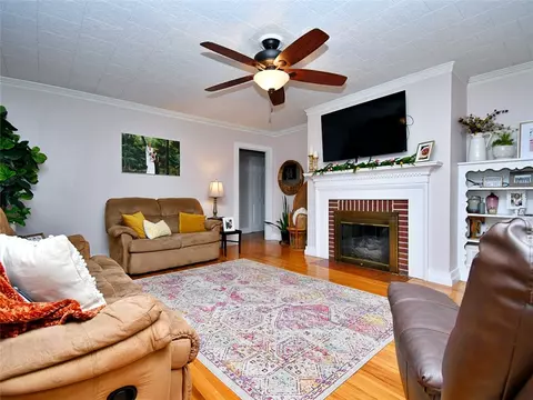 111 Oak Dr, Honea Path, SC 29654 photo 4