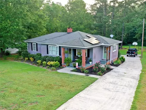 111 Oak Dr, Honea Path, SC 29654 photo 2