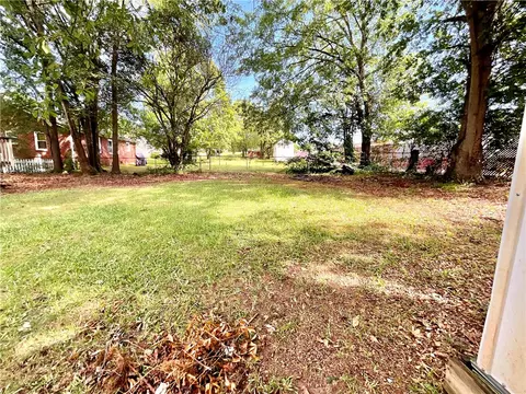 205 Cedar Cir, Easley, SC 29642 photo 20
