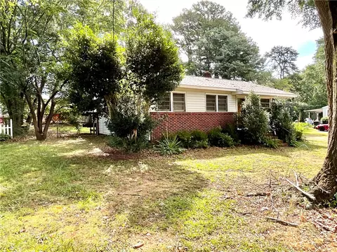205 Cedar Cir, Easley, SC 29642 photo 29