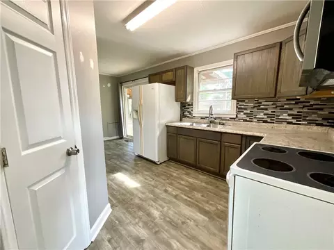 205 Cedar Cir, Easley, SC 29642 photo 7