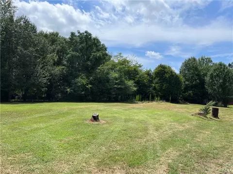 112 Tucker Dr, Starr, SC 29684 photo 6