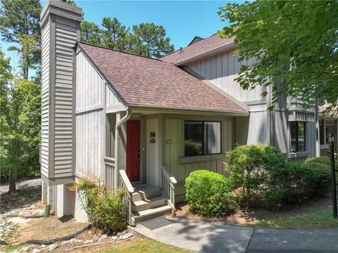 208 Safe Harbor Cir, Salem, SC 29676