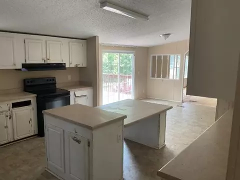 200 Tyler Ct, Easley, SC 29642 photo 5