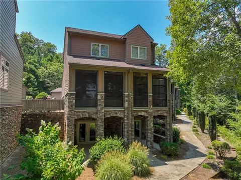 418 Sunset Point Dr, West Union, SC 29696