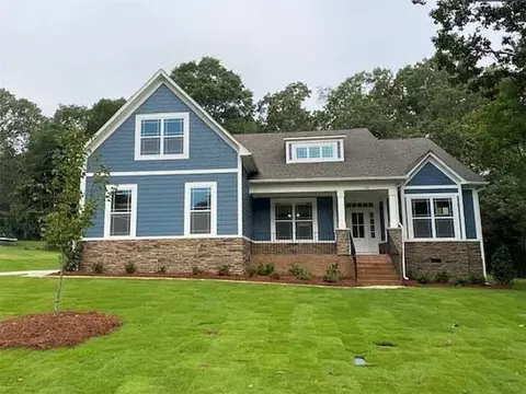 401 Woodduck Dr, Seneca, SC 29678