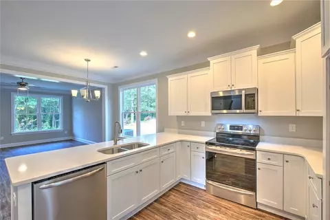 331 Thompson St, Pendleton, SC 29670 photo 20