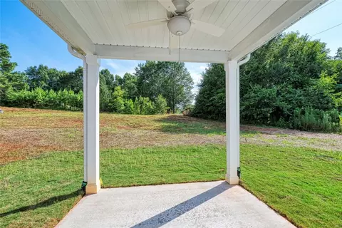 331 Thompson St, Pendleton, SC 29670 photo 4