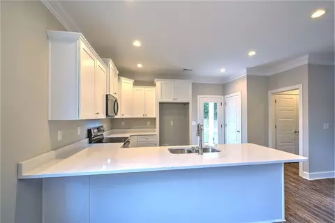 331 Thompson St, Pendleton, SC 29670 photo 18