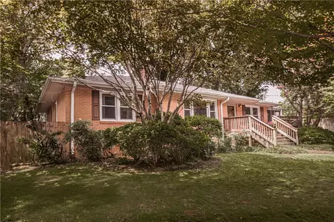 104 Gregory St, Clemson, SC 29631 photo 2