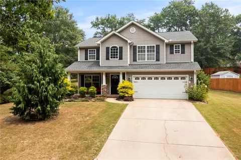548 Tygerdale Ln, Greer, SC 29651