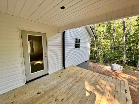 121 E Richfield Dr, Westminster, SC 29693 photo 15
