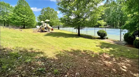 121 E Richfield Dr, Westminster, SC 29693 photo 43