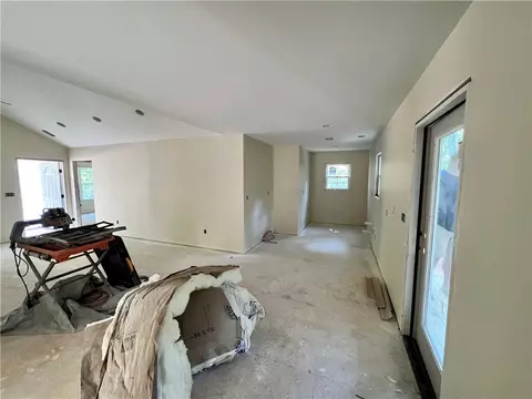 121 E Richfield Dr, Westminster, SC 29693 photo 12