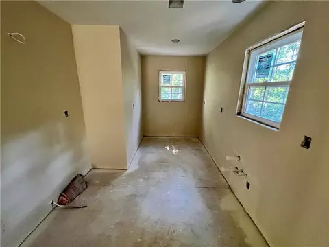 121 E Richfield Dr, Westminster, SC 29693 photo 13