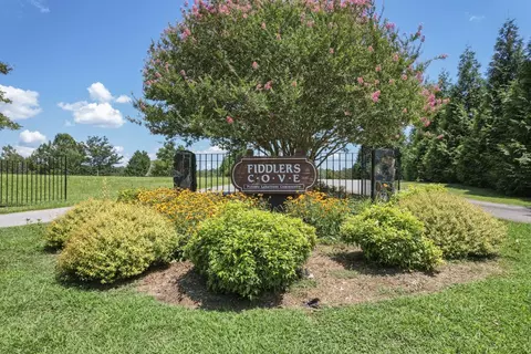 0000 The Bear Blvd, Tamassee, SC 29686