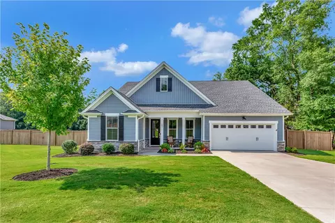 205 Scout Ct, Easley, SC 29642