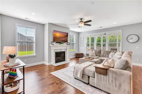 205 Scout Ct, Easley, SC 29642 photo 5
