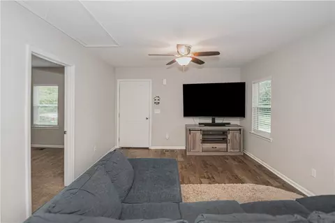121 Miller Rd, Easley, SC 29640 photo 18