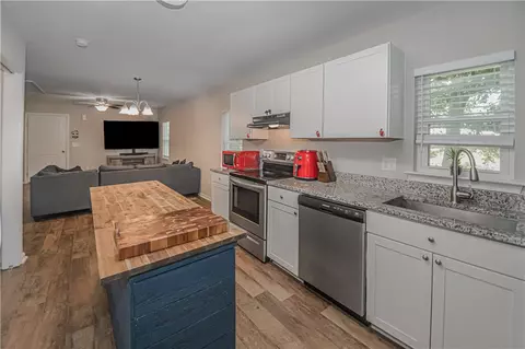 121 Miller Rd, Easley, SC 29640 photo 16