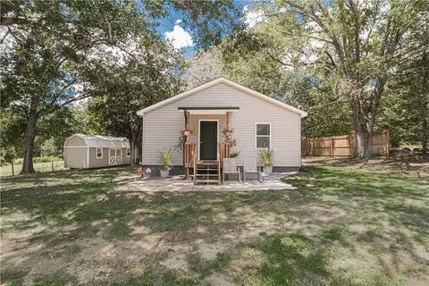121 Miller Rd, Easley, SC 29640
